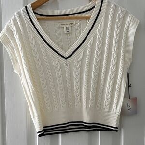 Happily Grey Women's IvoryCable Knit Top